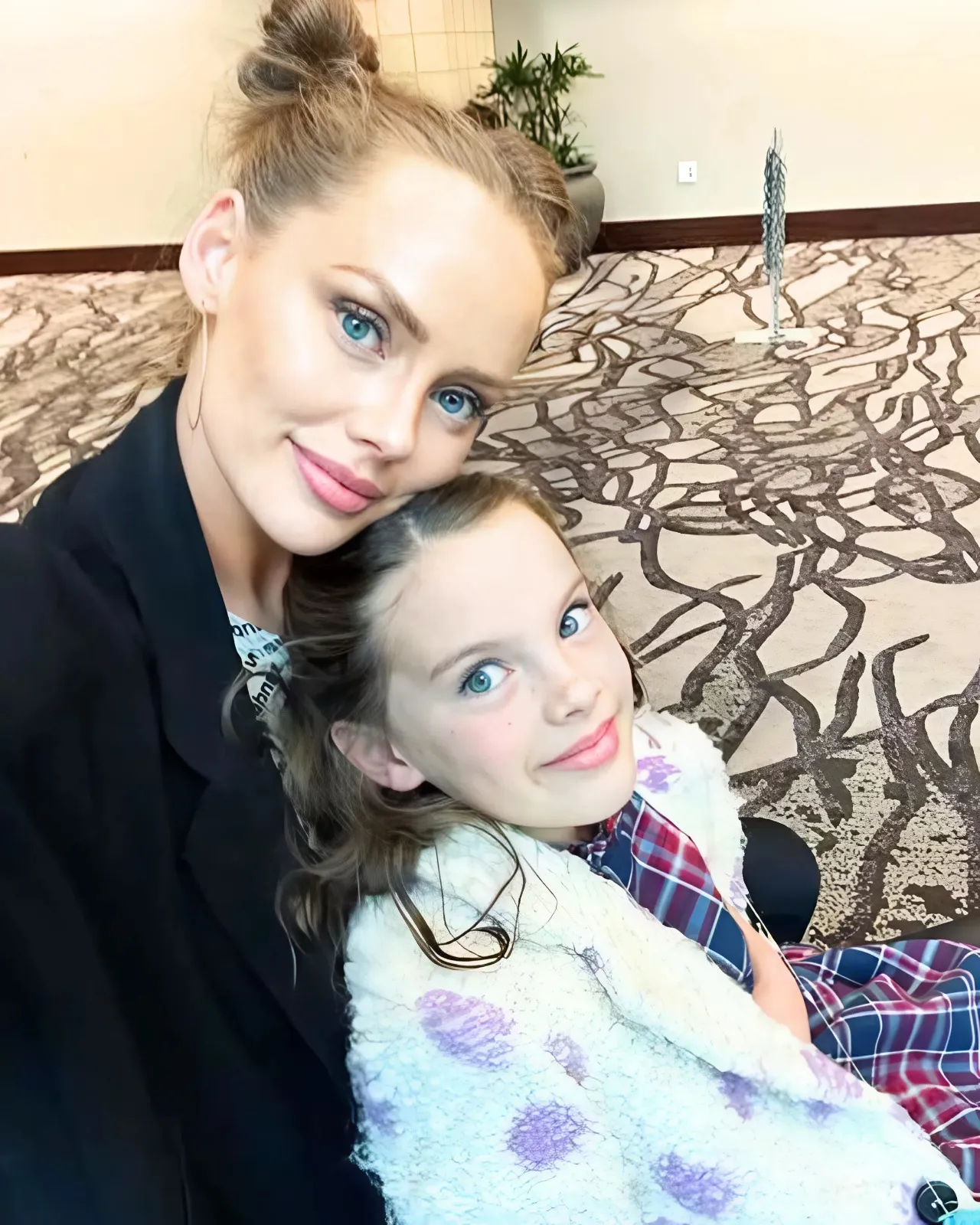 “She’s My Twin — And My Tiny Best Friend”: Kathryn Dennis Shares Heartwarming Photo With Lookalike Daughter Kensie, Admits Watching Her Grow Up Has Been Bittersweet