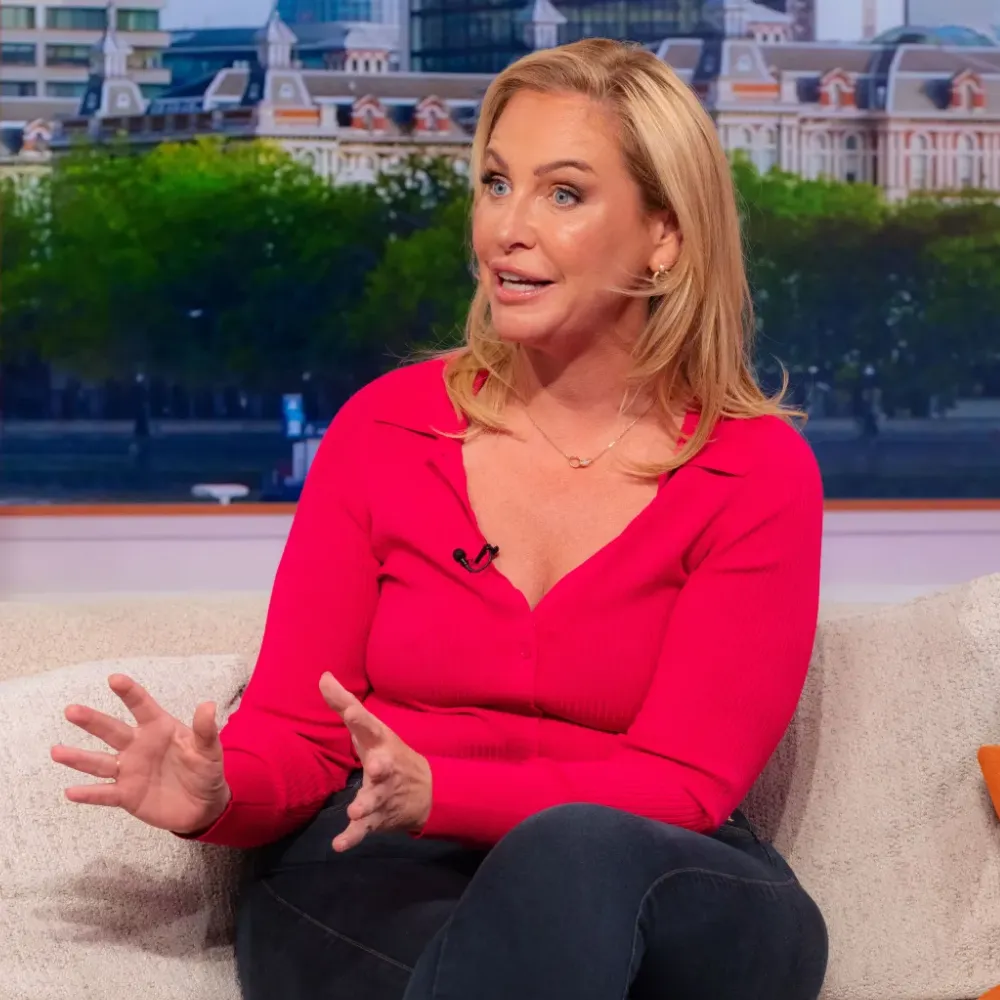 ‘I’m skint!’ — This Morning’s Josie Gibson reveals she’s been forced to move back into a caravan after million-pound mansion revamp drained her bank account - suong