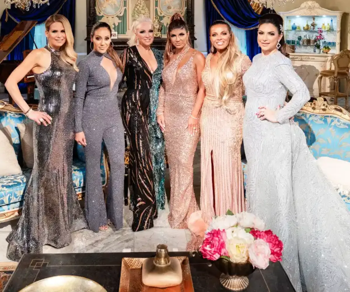#Breaking 💥 Another Real Housewives Husband ARRESTED — Full Shocking Details in Comments - suong