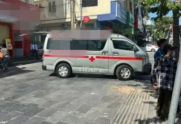 Danh tính nhân viên ngân hàng vừa tuvong khiến cả nước bàng hàng, trời ơi 