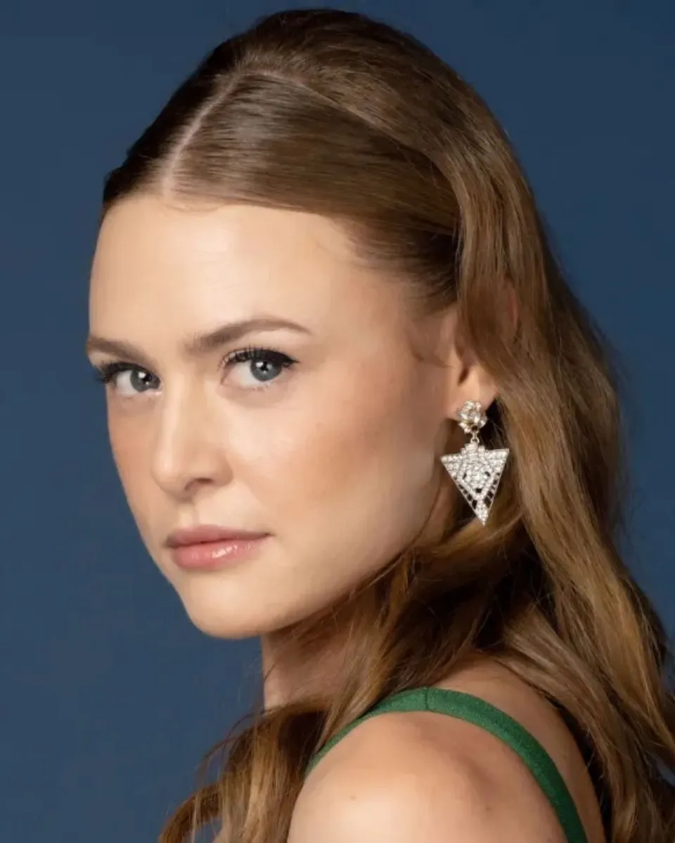 Hallelujah! Young & Restless Brings In a ‘Tougher’ Claire — and [Spoiler] Should Be Shaking In Their Shoes