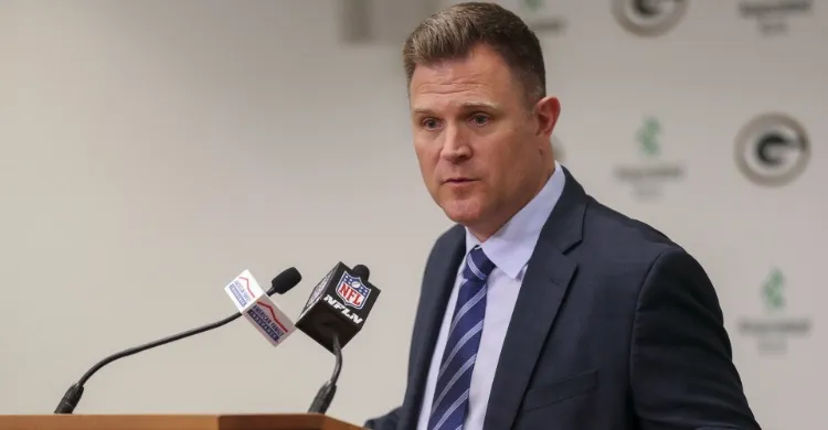 Packers Rookie Impregnates Cheerleader After Brief Fling — Faces Ultimatum From Brian Gutekunst