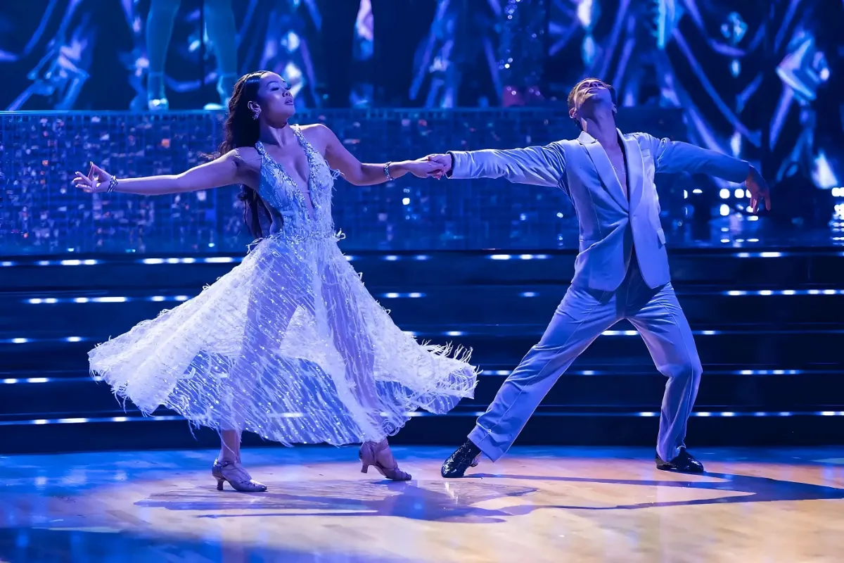 Jenn Tran Breaks Down in Tears After Learning She’s Not Joining the ‘Dancing With the Stars’ Tour tram