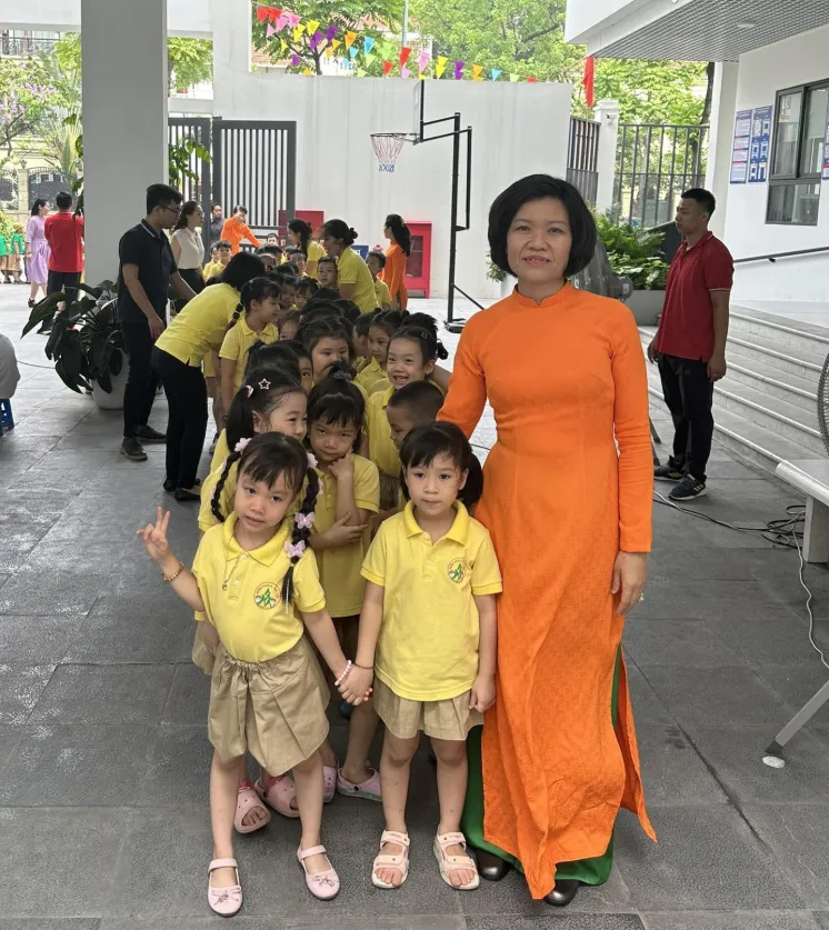 Hết lách luật dạy thêm