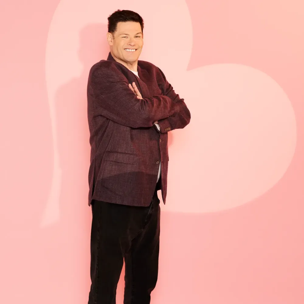 ‘He’s a teddy bear, not a beast!’ — Celebs Go Dating’s Mark Labbett, 59, strikes up unlikely friendship with glamorous Love Island star 29 years younger… as she admits she ‘fell in love’ the moment they met and says viewers will see a...- suong