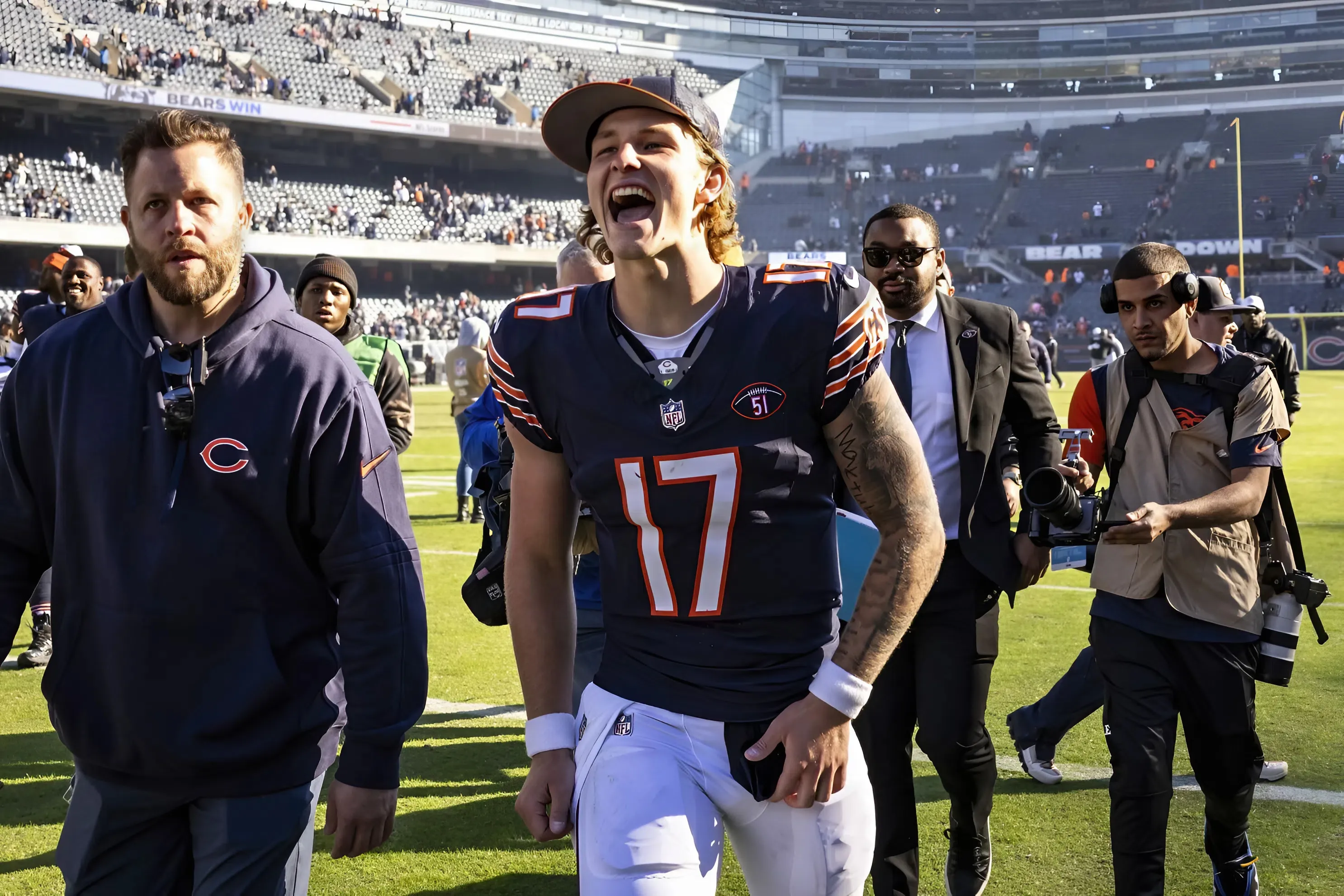 Bears Trade Pitch Flips Tyson Bagent to NFC North Rival for Draft Pick