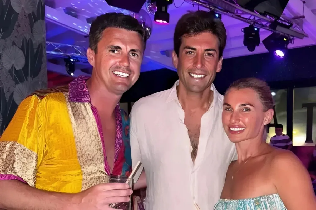 James ‘Arg’ Argent supported by best pal Billie Shepherd at gig three months after attack on beauty queen e... ngocc