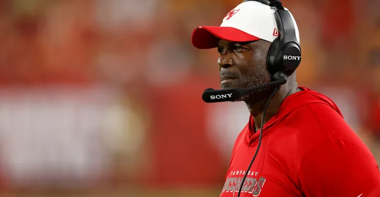 Todd Bowles bluntly fires back at criticism of Chris Braswell after Titans game-copy