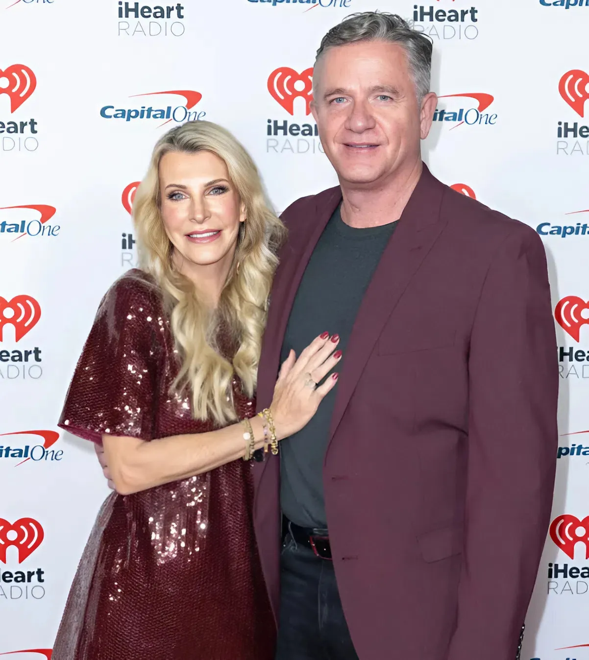 Golden Bachelorette’s Joan Vassos Addresses Chock Chapple’s Absence From Vacation