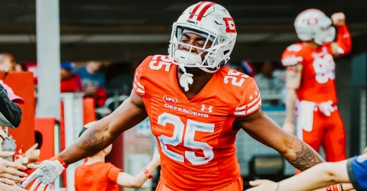 SOURCE: Lions Sign Detroit Native from UFL Who Grew Up Bleeding Honolulu Blue-copy