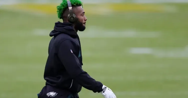 Former Eagles Super Bowl Champion Makes Major Decision on Playing Future