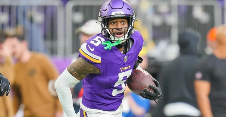 BREAKING NEW: Vikings Starter Predicted to Face a Tough Battle for His Job After First Preseason Game