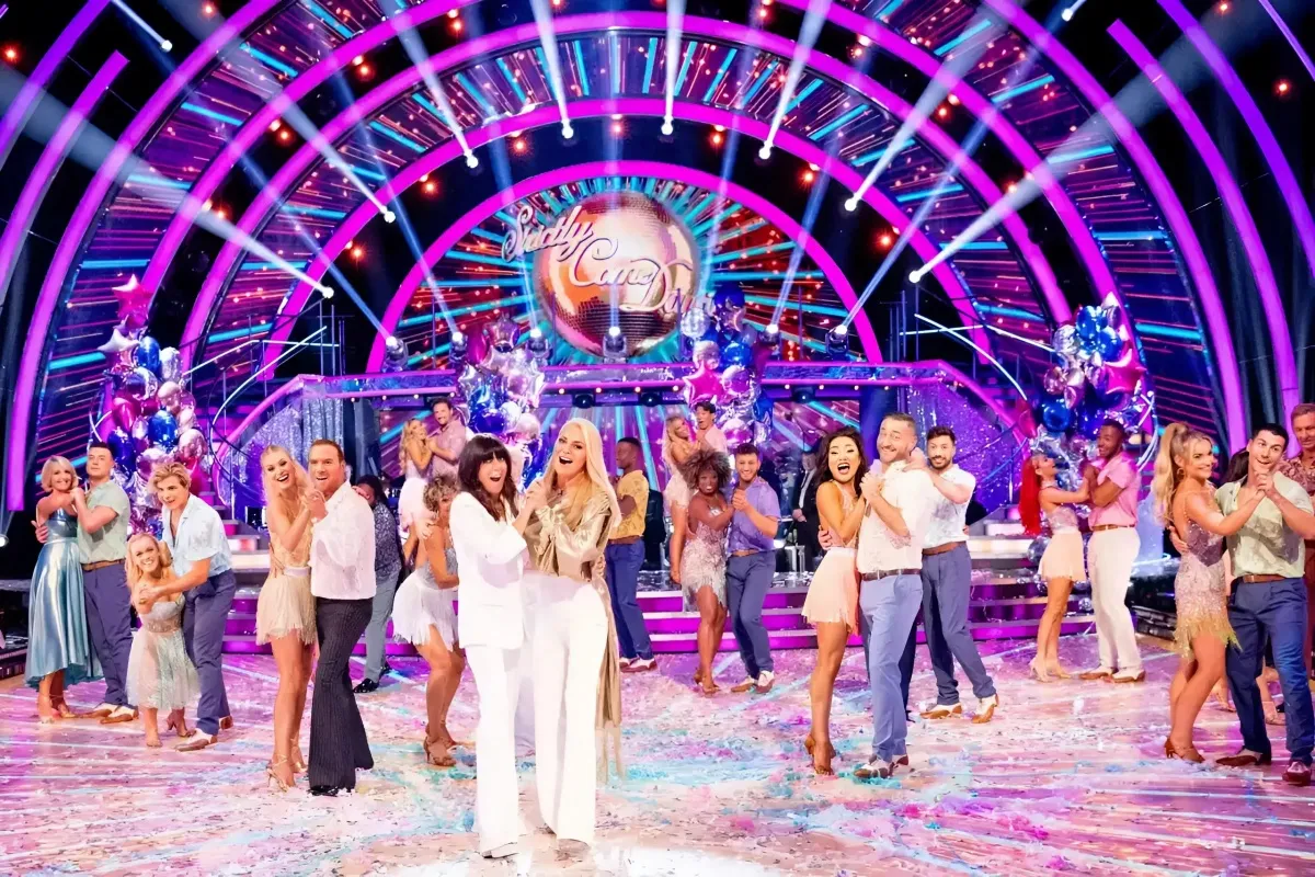 Huge girlband star ‘gives away’ she’s the next celeb to be announced for Strictly liennhi
