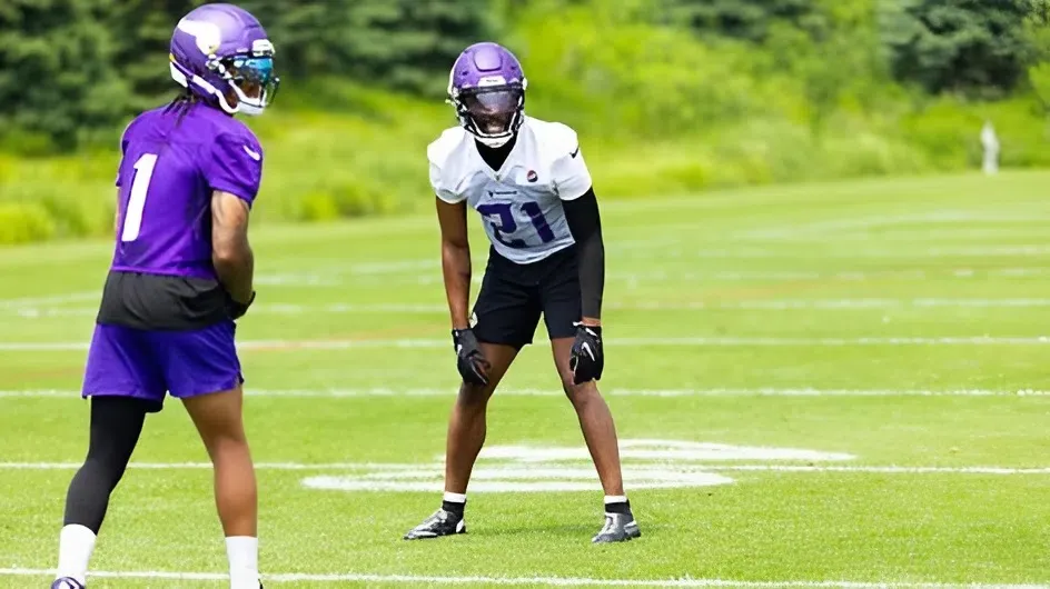 Vikings Starter Predicted to Face a Tough Battle for His Job After First Preseason Game