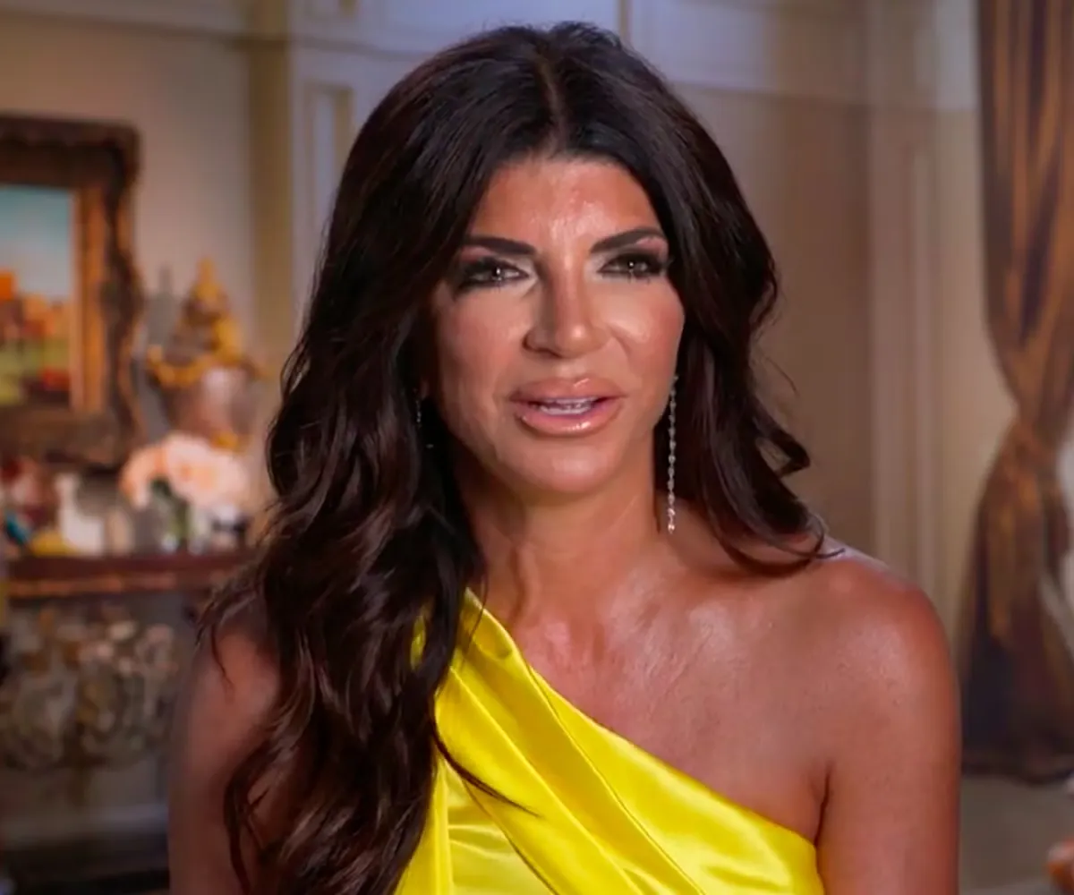 #BreakingNews 💔 Teresa Issues Official Statement After Being Asked to Leave #RHONJ — Full Story in Comments - suong