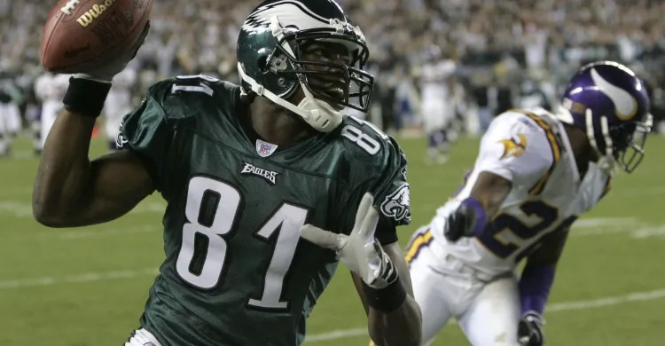 BREAKING: Former Eagles Star Arrested After Pulling Gun to Protect Daughter From Harassment