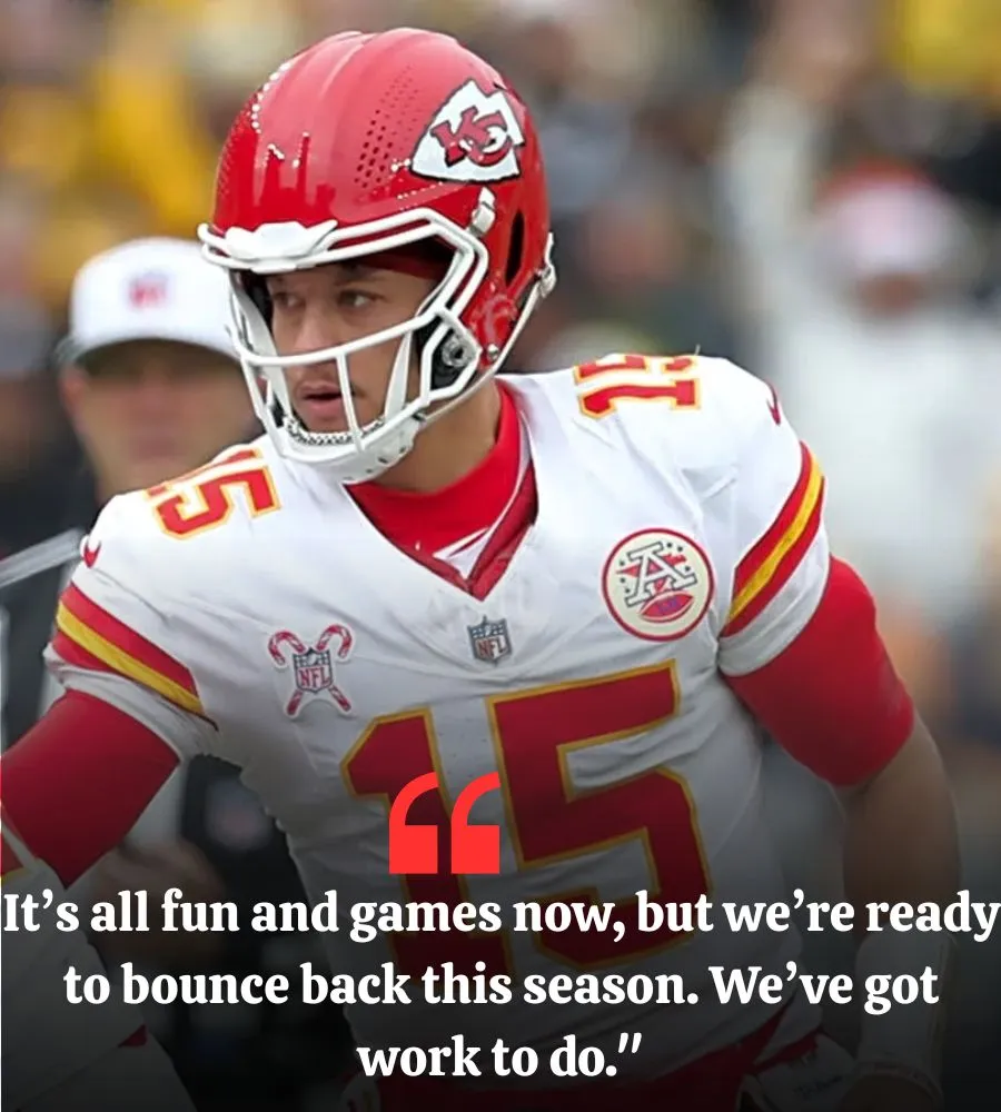 Chiefs QB Patrick Mahomes’ dunk celebration over Kareem Hunt almost ends disastrously