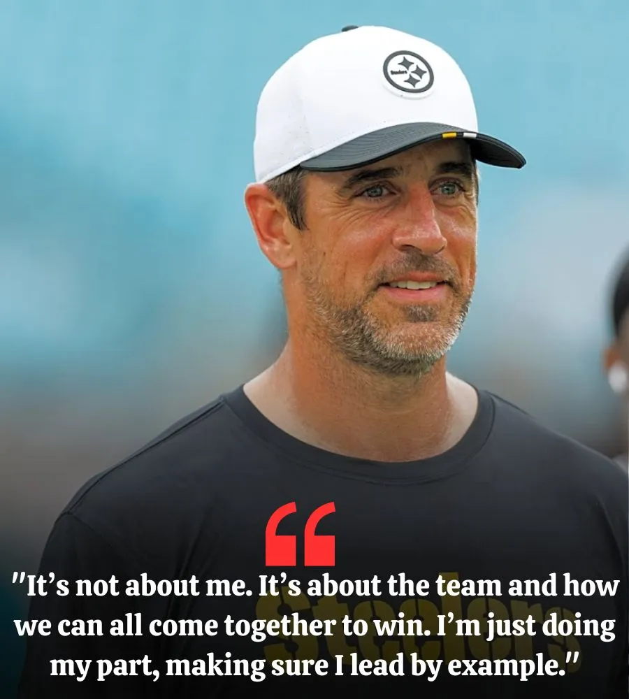 Steelers' Aaron Rodgers Receives Strong Message From Veteran Teammate: 'A Genius On The Field'
