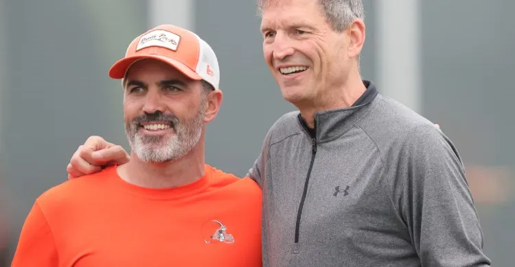 Cleveland Browns Owner Jimmy Haslam Expresses Interest in Reuniting with Legend Bernie Kosar as Assistant Offensive Coordinator