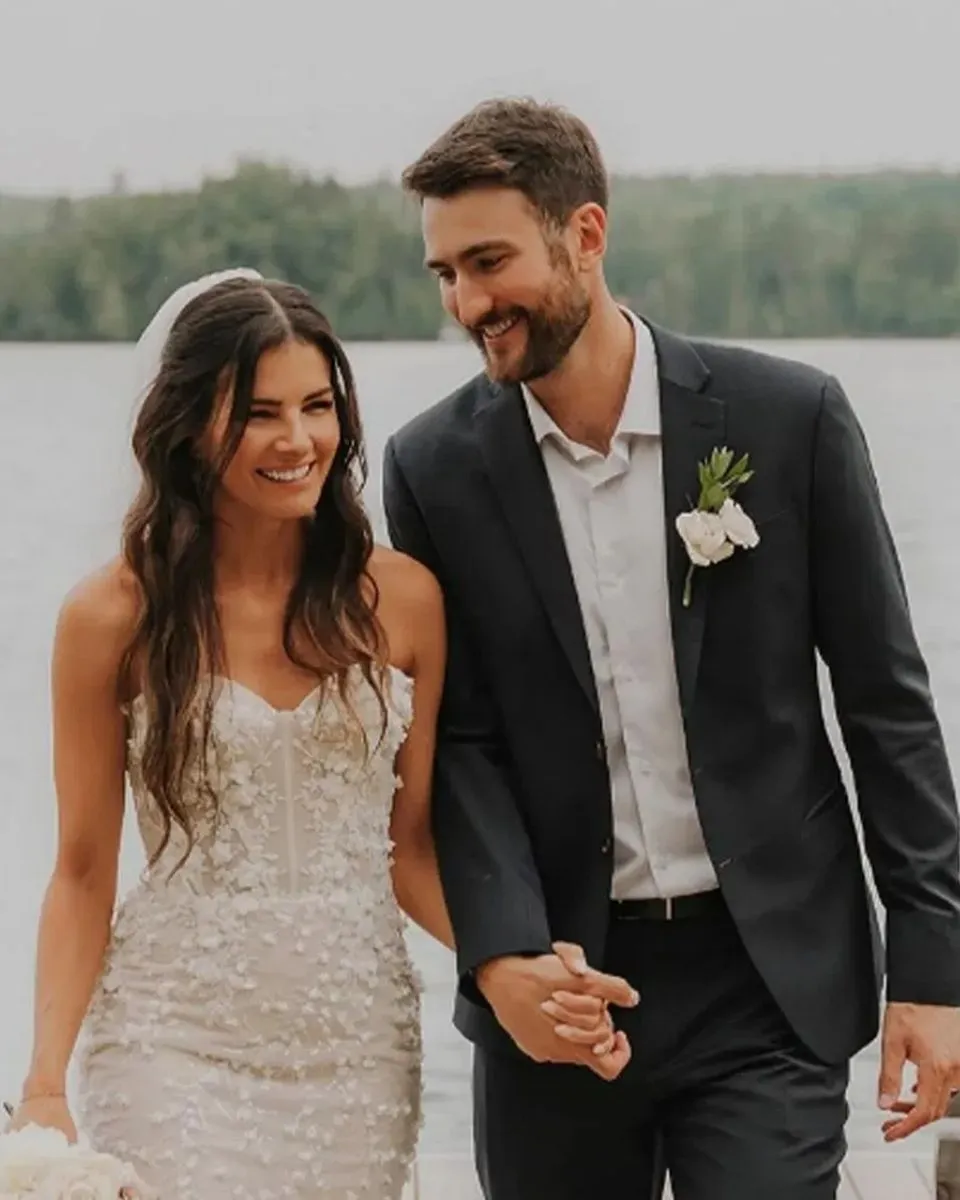 Nicolas Roy Gets Married To Wife, Laurie, Ahead Of First Season With Maple Leafs