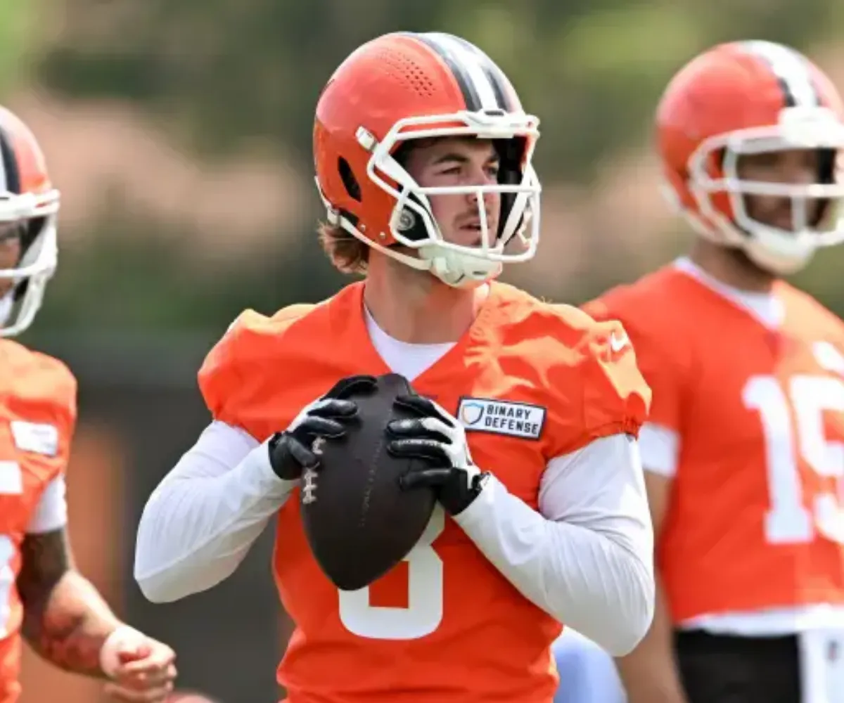 Could the Rams swoop? $14M former Eagles QB Kenny Pickett tipped for NFC West trade as Browns’ crowded QB room and preseason injury raise questions over his future - suong