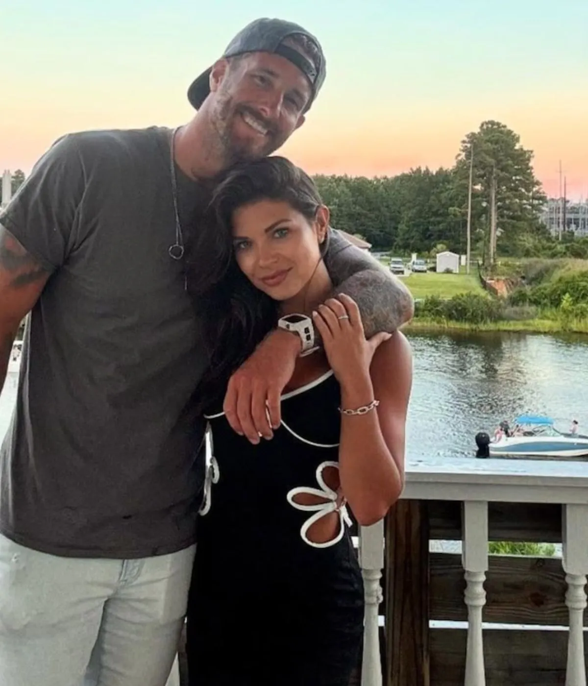 Sam McKinney & Alli Jo Hinkes Reveal If They Talked Before Going on ‘Bachelor in Paradise’