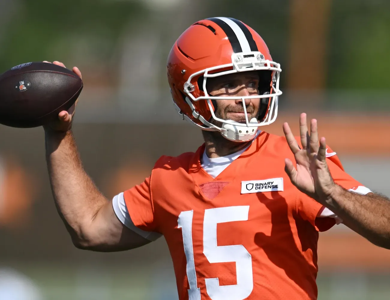 ‘QB competition over?’ — Joe Flacco shines in Browns’ Day 2 joint practice with Eagles, delivering TDs, pinpoint passes and highlight-reel trick plays to finish camp on a high - suong