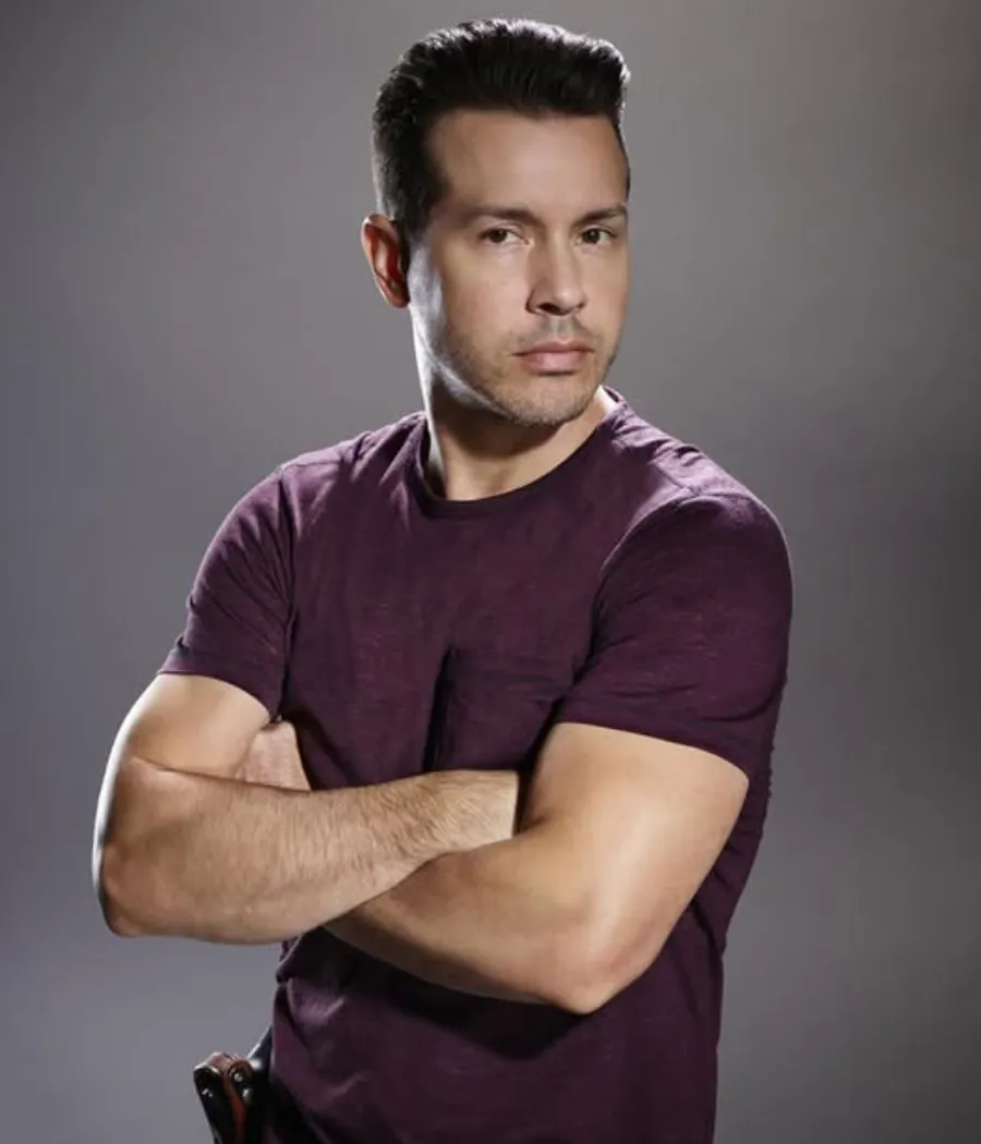 Jon Seda Shines at the 2014 Imagen Awards: Best Supporting Actor Win for Chicago P.D.