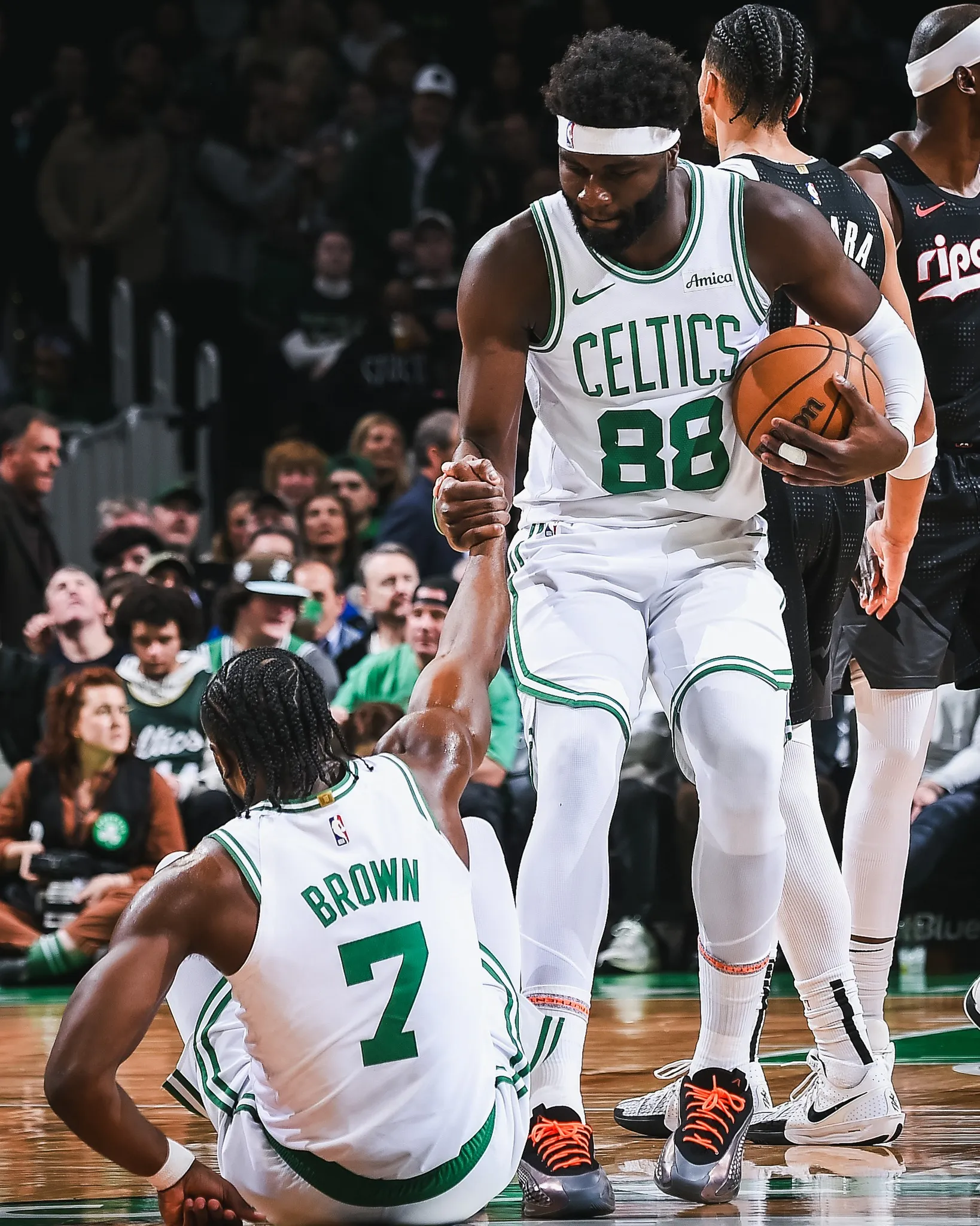 New details emerge on Celtics' former wing's status with current NBA team