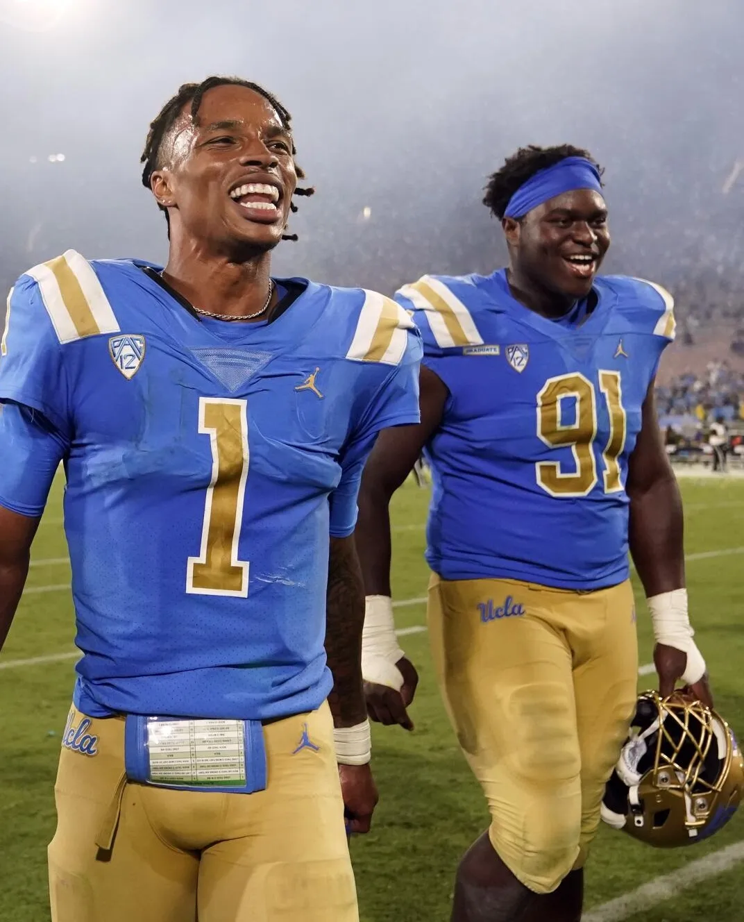 Browns' Dorian Thompson-Robinson trade with Eagles gets fun plot twist for DTR amid QB drama