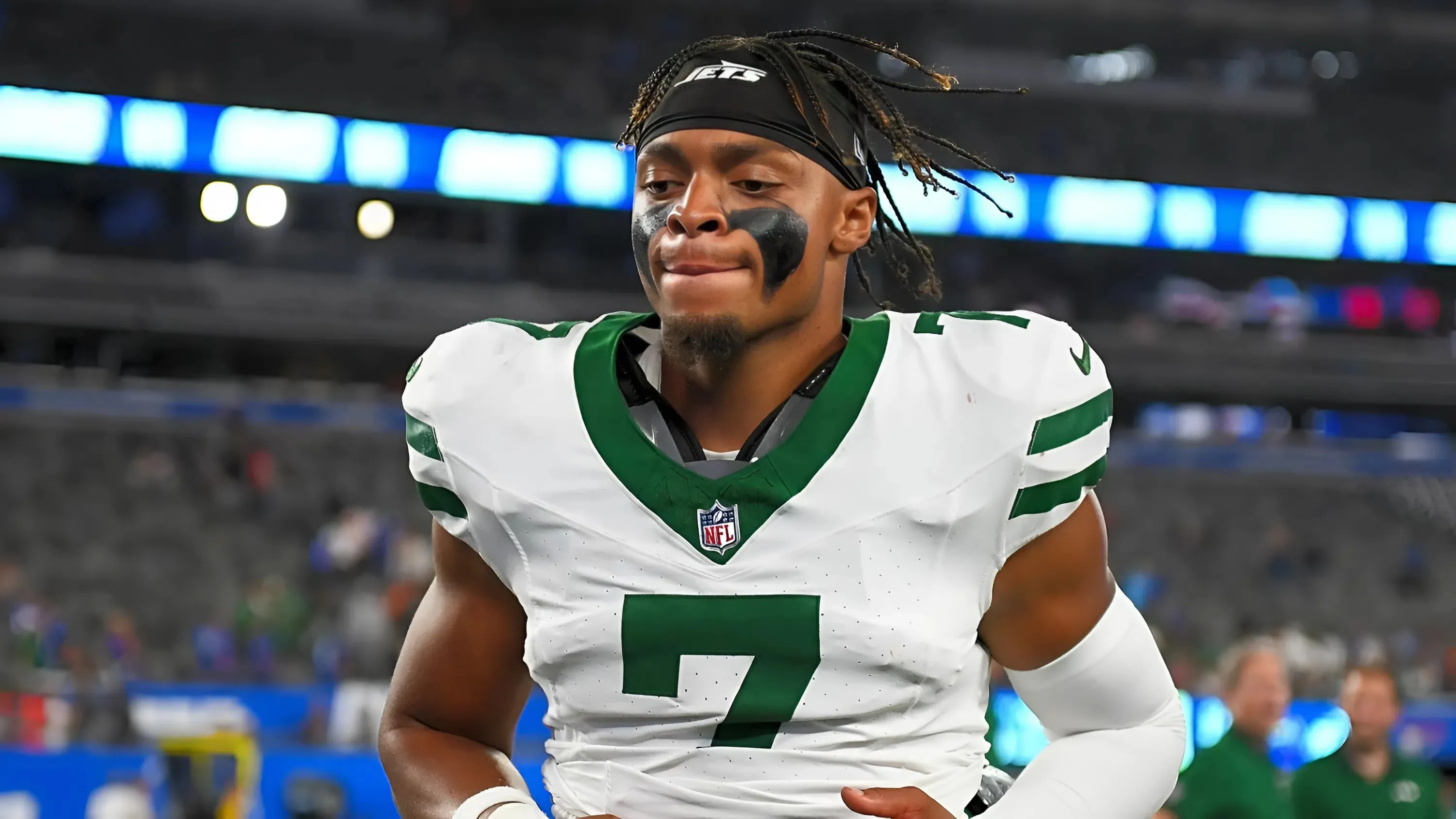 Jets QB Justin Fields under fire for limited 'processing' in preseason