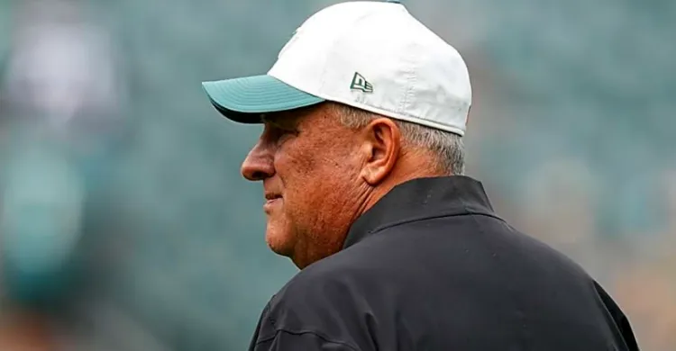 A once-coveted starting defender for Eagles now finds place with backups at camp