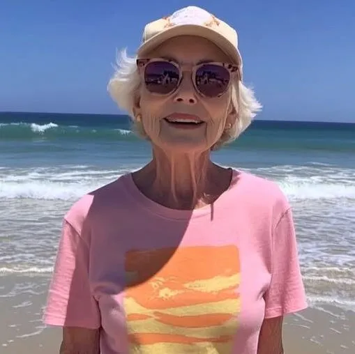 AM I WRONG FOR BEING UPSET THAT MY 71-YEAR-OLD MOM SPENT HER MONEY ON TRAVELING AM I WRONG FOR BEING UPSET THAT MY 71-YEAR-OLD MOM SPENT HER MONEY ON TRAVELING