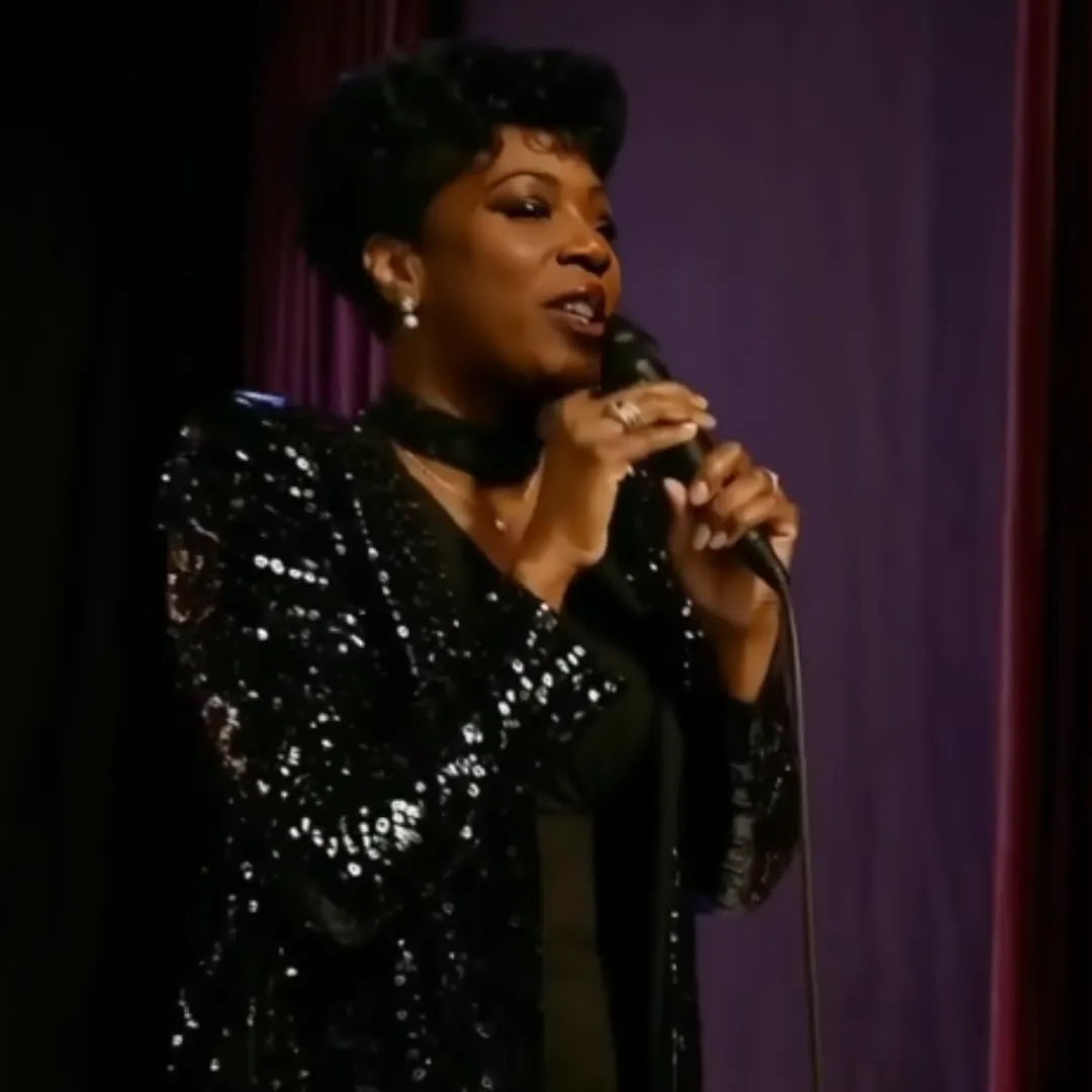Woman Revives the Timeless Classic I Will Survive on the AGT Stage