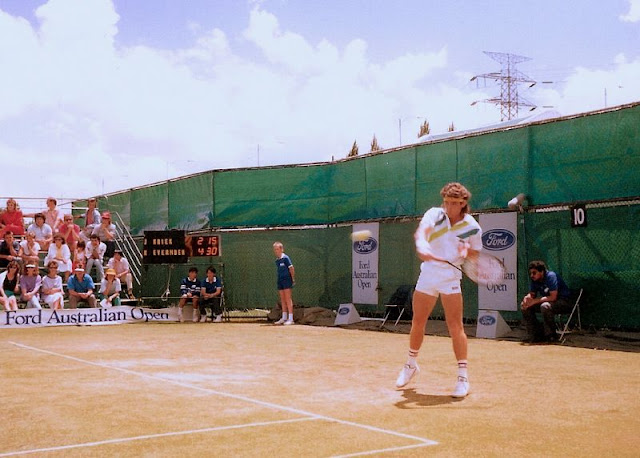 Tennis Golden Oldies: 32 Retro Photos of Male Tennis Players in the 1980s _ AuVintage