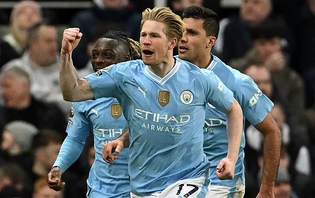 Man City were one of four teams competing in a tight title race without Kevin de Bruyne... but now the Belgian star is back, a record fourth straight Premier League crown feels inevitable