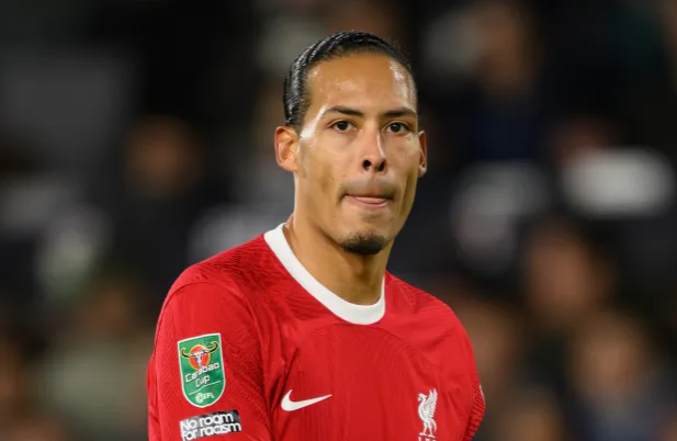 Van Dijk drops hint he could quit Liverpool after Klopp announces summer exit