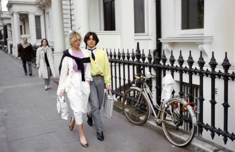 Fascinating Vintage Pictures Showed Street Fashion in London in 1982 _ Ye Olde England Chronicles