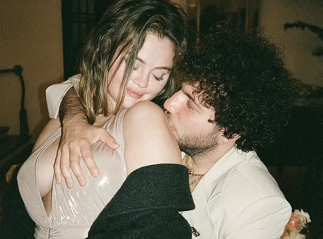 Selena Gomez's boyfriend Benny Blanco grabs her cleavage in steamy PDA display on social media: 'My bes fwend'