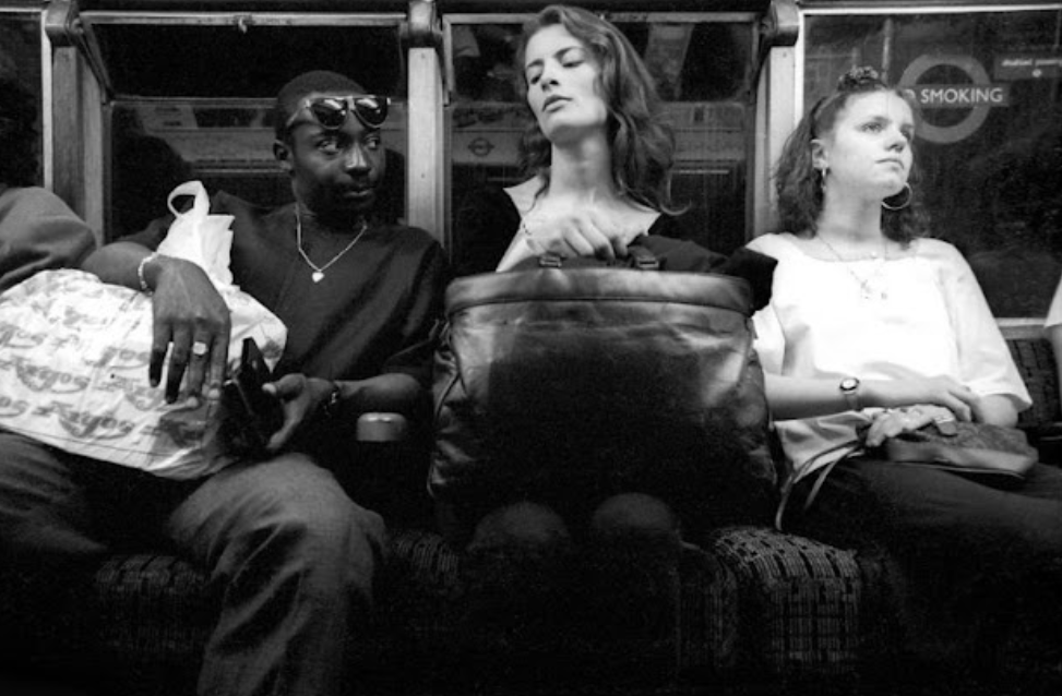 32 Candid Photographs of the London Underground in the Late 1980s
