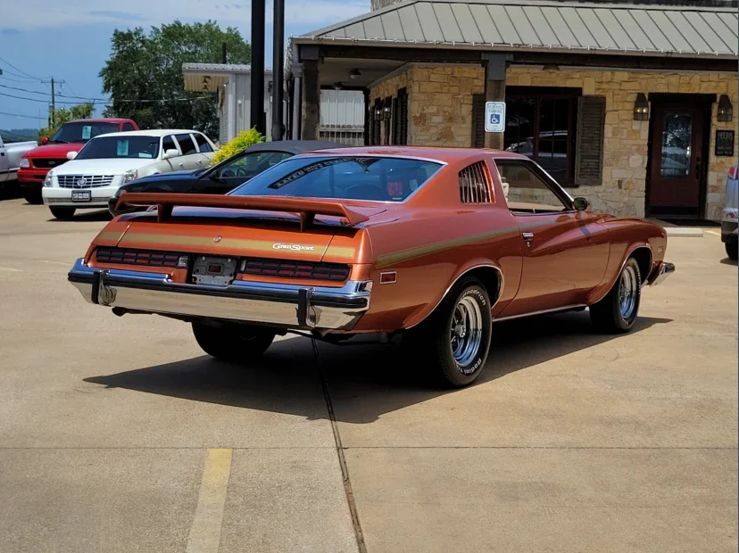 1975-Buick-Century-Limited-Coupe